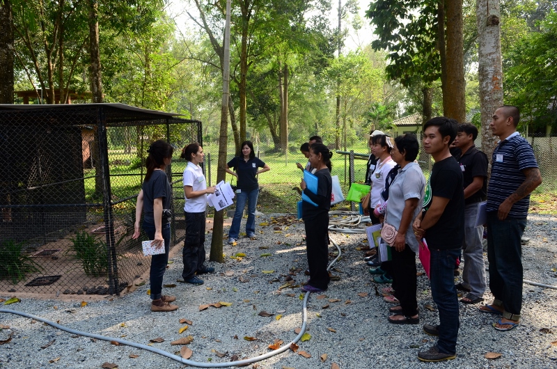 Animal husbandry training for wildlife confiscation facilities